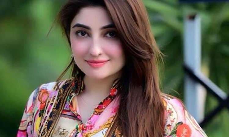 Gul Panra
