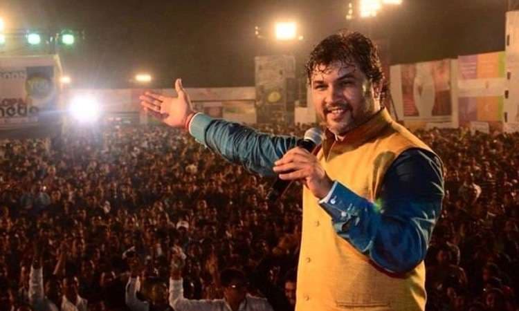 Kirtidan Gadhvi