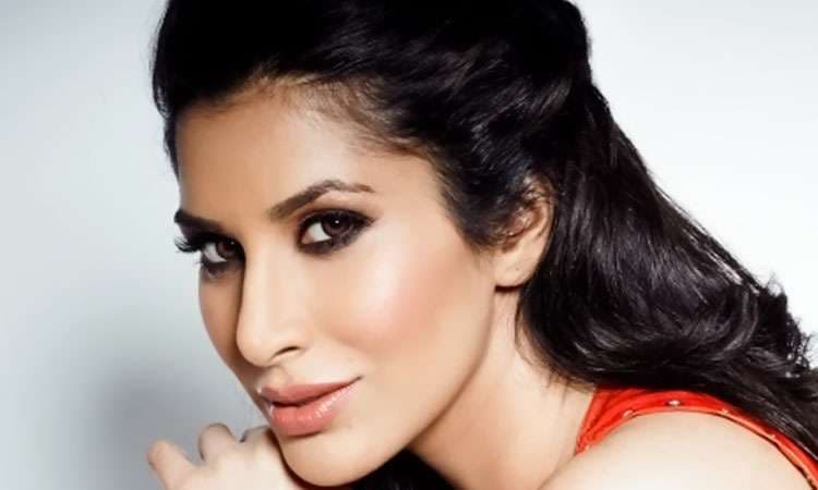 Sophie Choudry