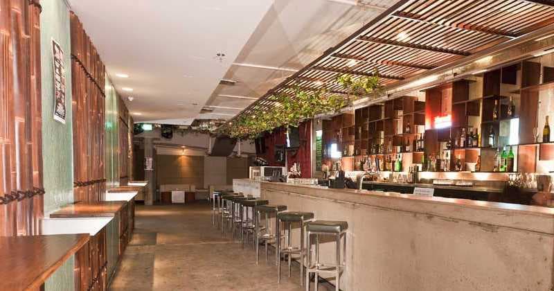LOQ - Lounge On Queen